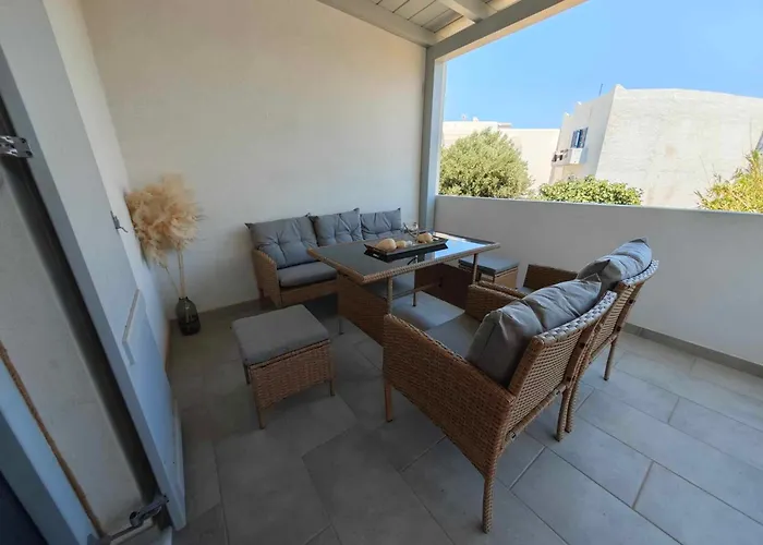 Mantalena\'S House